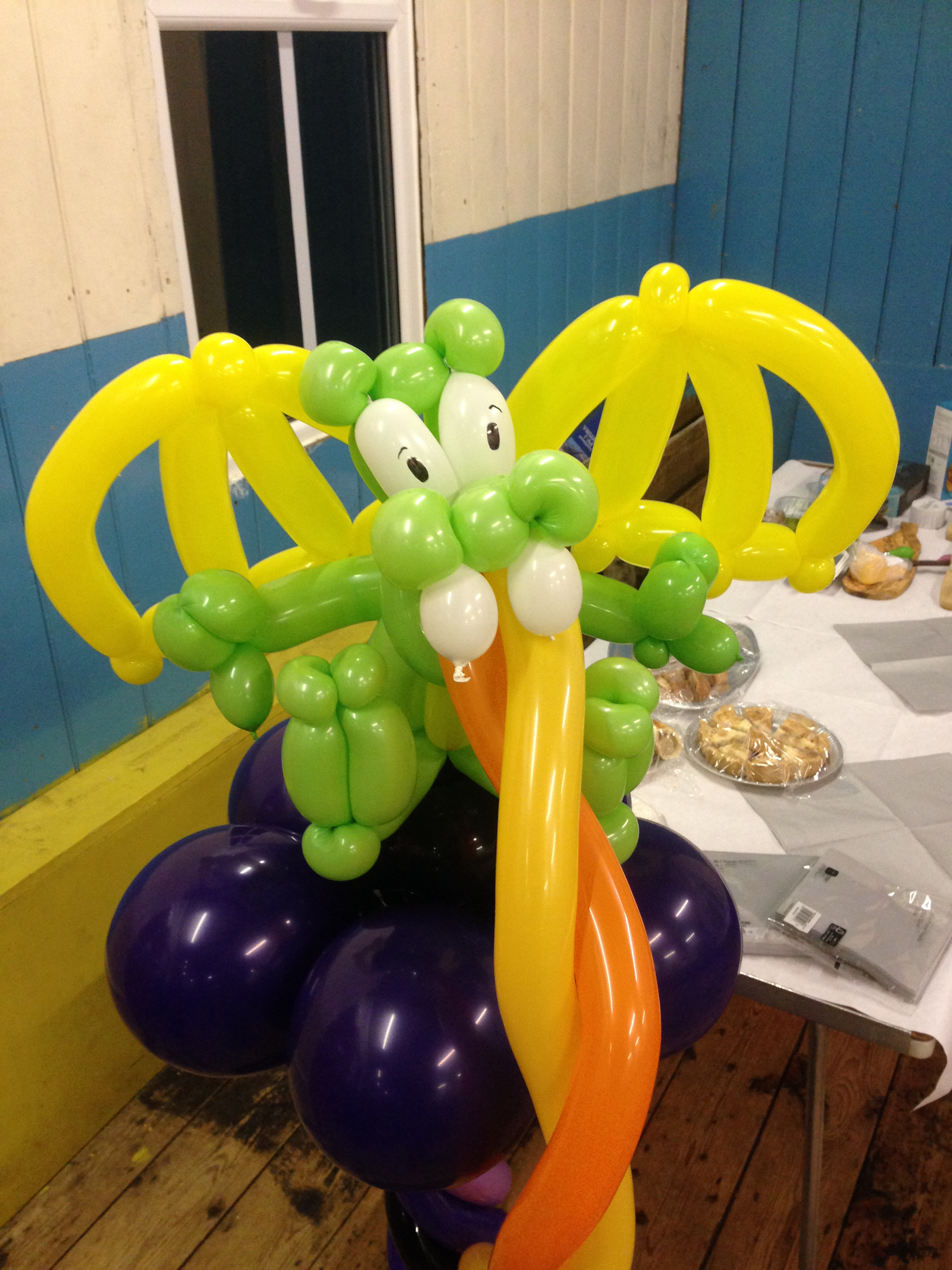 Balloon Sculptures / Decor Gallery Image 4