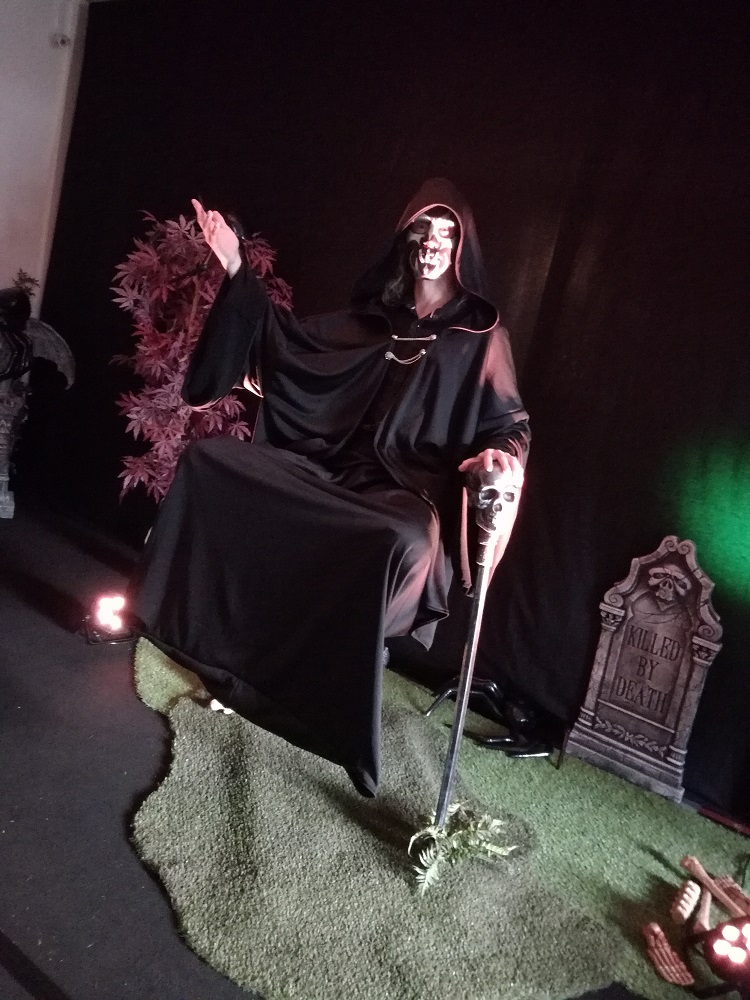 Fantasy Floating Statues Gallery Image 6